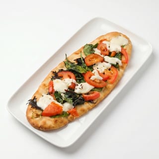 Garden Bianca Flatbread - Vegetarian