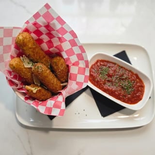 Crispy Mozzarella Sticks